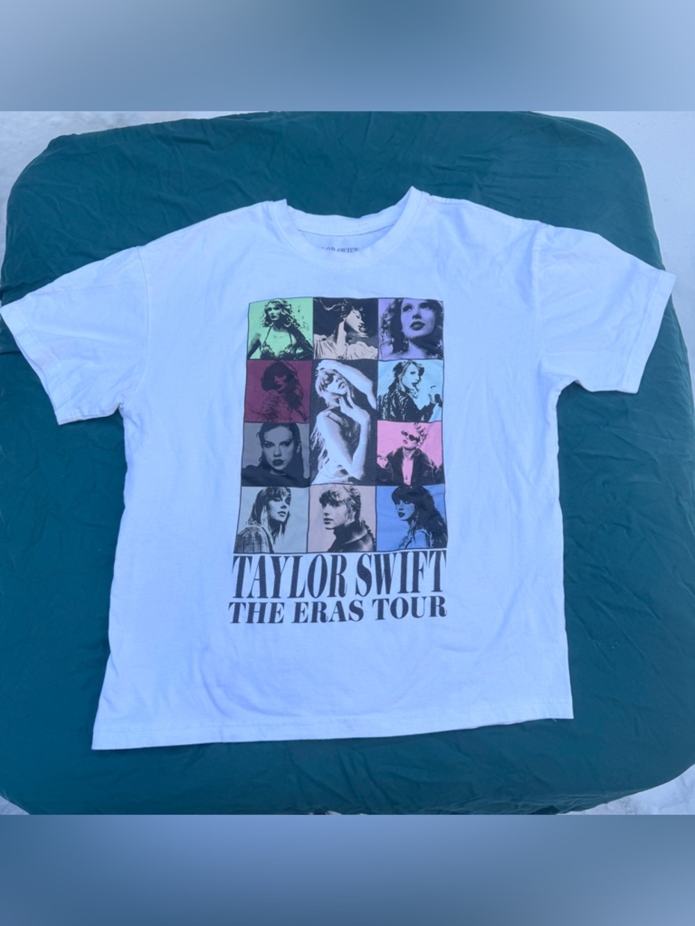 Taylor Swift Eras Tour T Shirt 2023-24
Size Medium